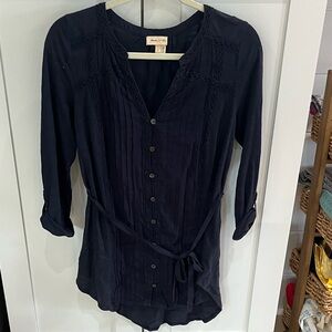 ANTHROPOLOGY Meadow Rus Elegant Navy Blue Button-Down tie detail blouse